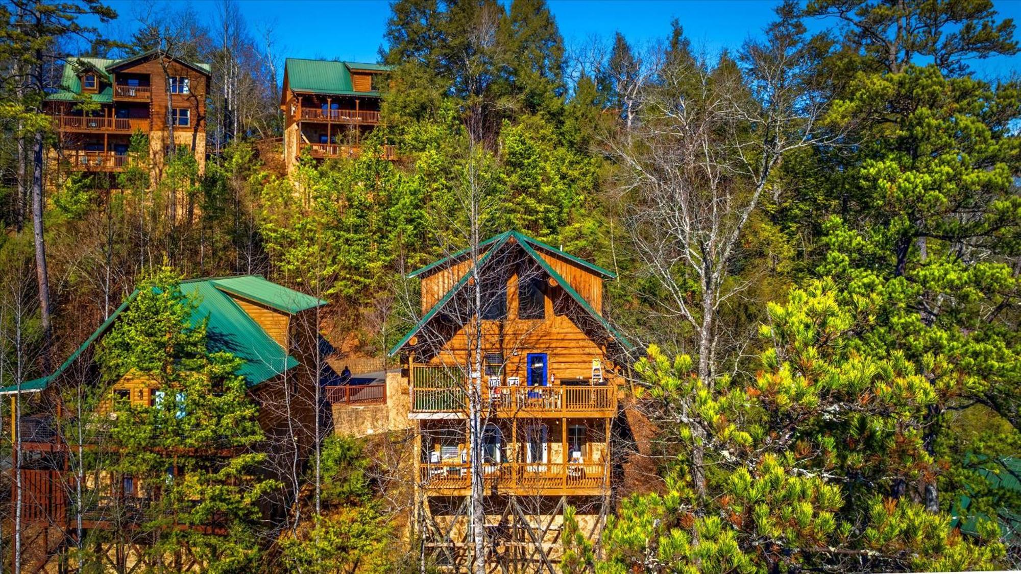 Smokies Boutique Cabins: Mountain Retreat With Amenities Gatlinburg