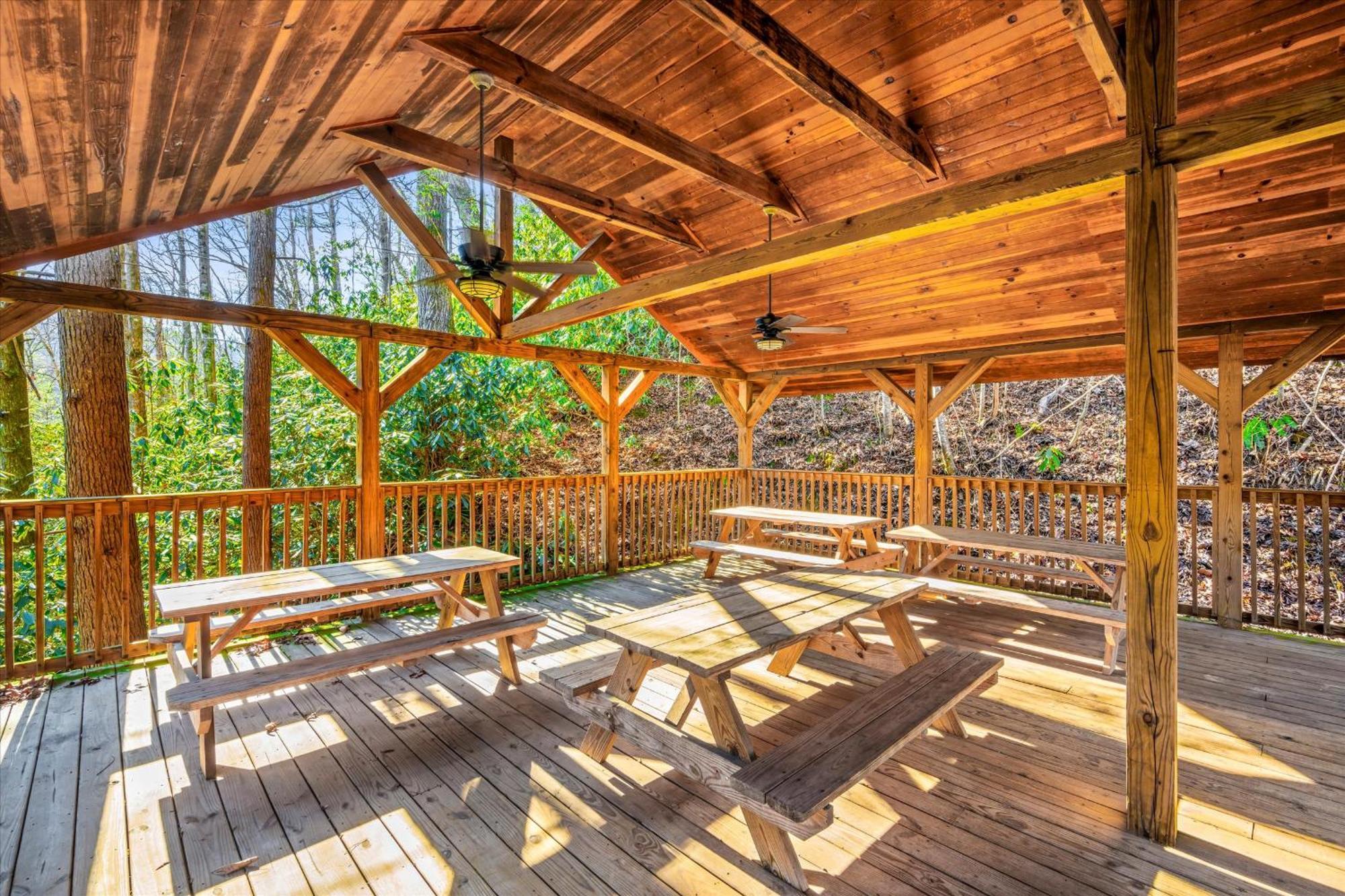 Holiday home Smokies Boutique Cabins: Mountain Retreat With Amenities