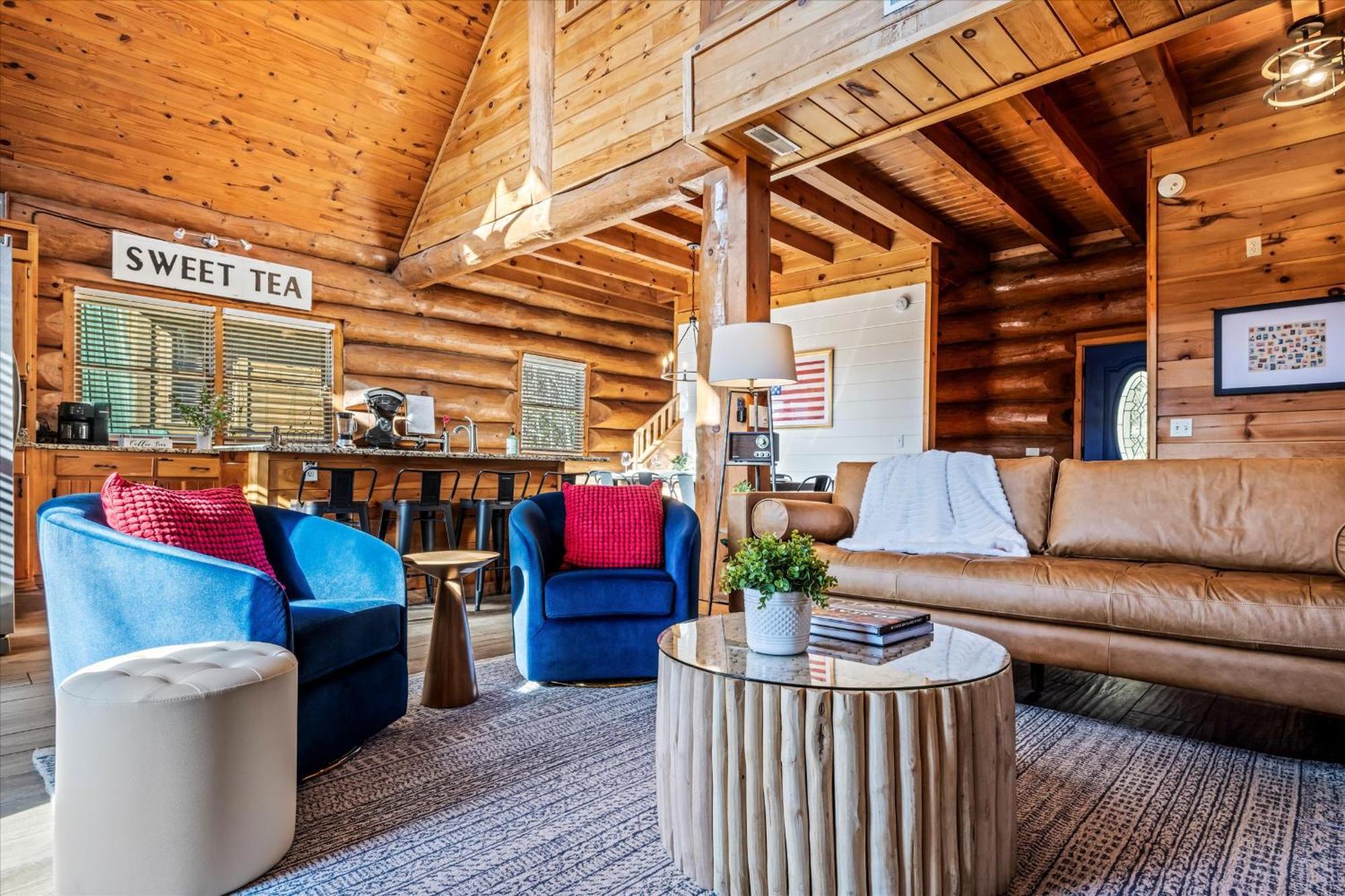 Holiday home Smokies Boutique Cabins: Mountain Retreat With Amenities *