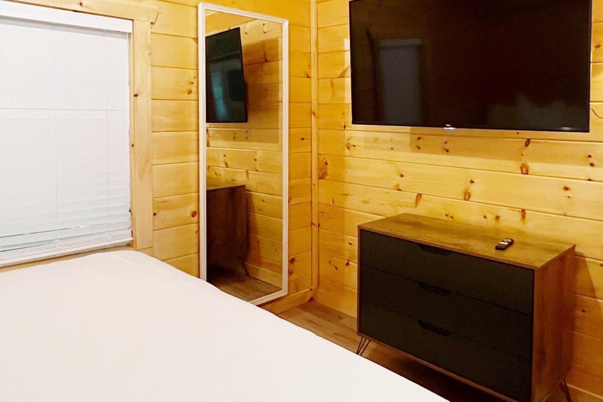 Holiday home Firefly Haven - Summer Oasis With Hot Tub Gatlinburg