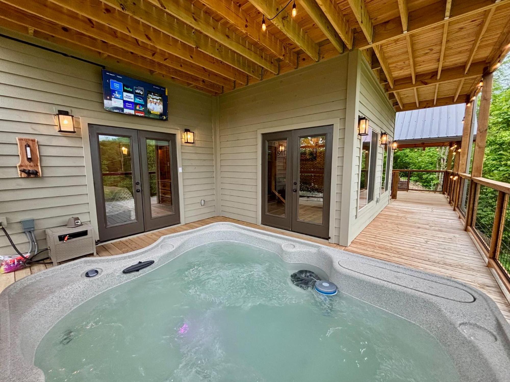 Holiday home Out Of The Ashes Is A Brand New 3 Bedroom With High End Touches, Hot Tub, And A Mountain View! Gatlinburg