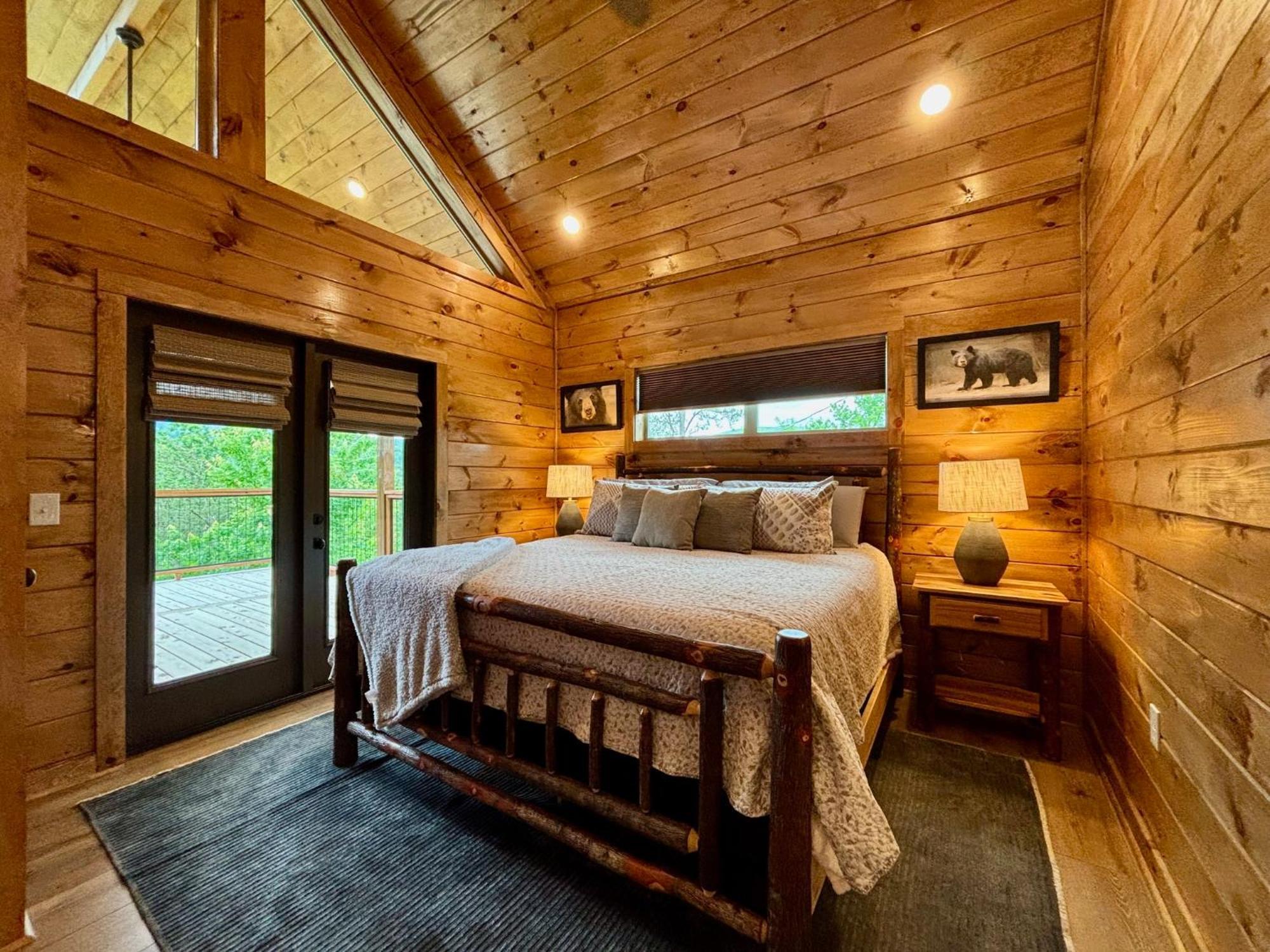 Out Of The Ashes Is A Brand New 3 Bedroom With High End Touches, Hot Tub, And A Mountain View! * Gatlinburg