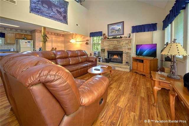 Mountain Hideaway- One-bedroom Holiday home *