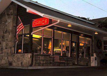 Carr's And Hotel Gatlinburg