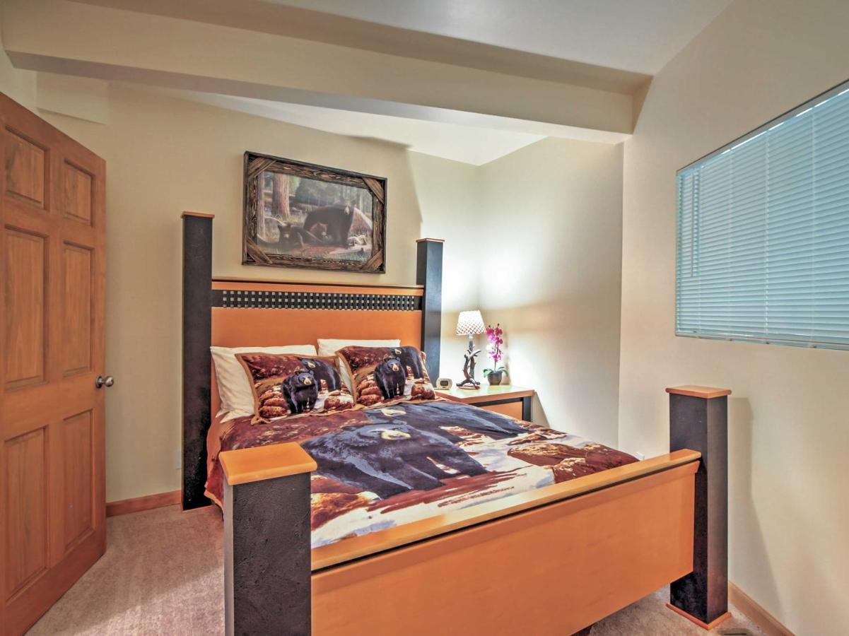 Holiday home Unique Decks, Hot Tub, Fire Pit Gatlinburg